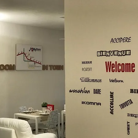 Myroom In Town 3*