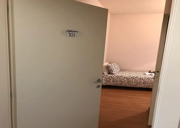 Myroom In Town Guest house 3*